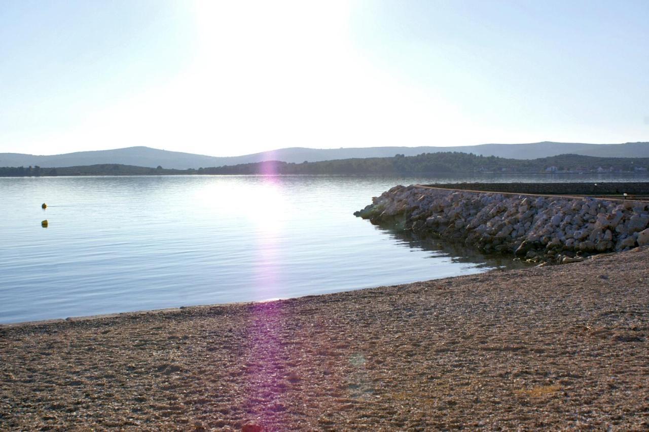 Apartments By The Sea Turanj, Biograd - 364 Екстериор снимка
