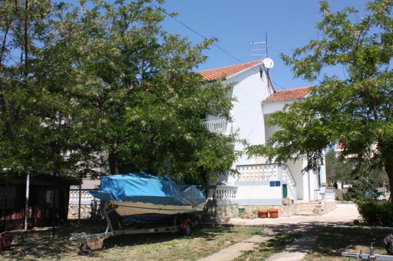 Apartments By The Sea Turanj, Biograd - 364 Екстериор снимка